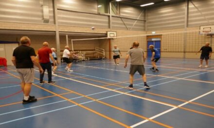 NO JUMP VOLLEYBAL Woensdag van 15.00 – 16.00 u in Gymzaal La Rochelle